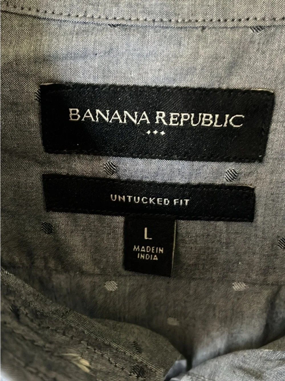 Banana Republic Men’s Light Blue Microdot Button-Down Shirt